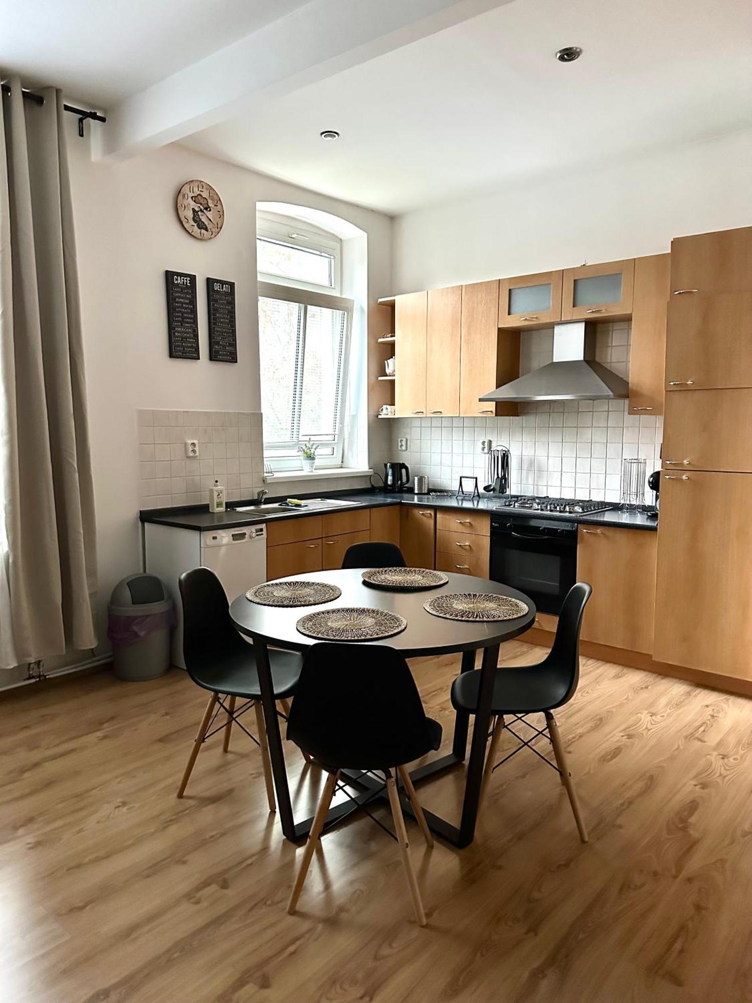 Hidden Apartment In The Old Town Under The Castle Bratislava Luaran gambar